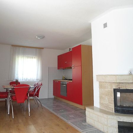 Galesic Apartments & Rooms Korenica Exterior foto